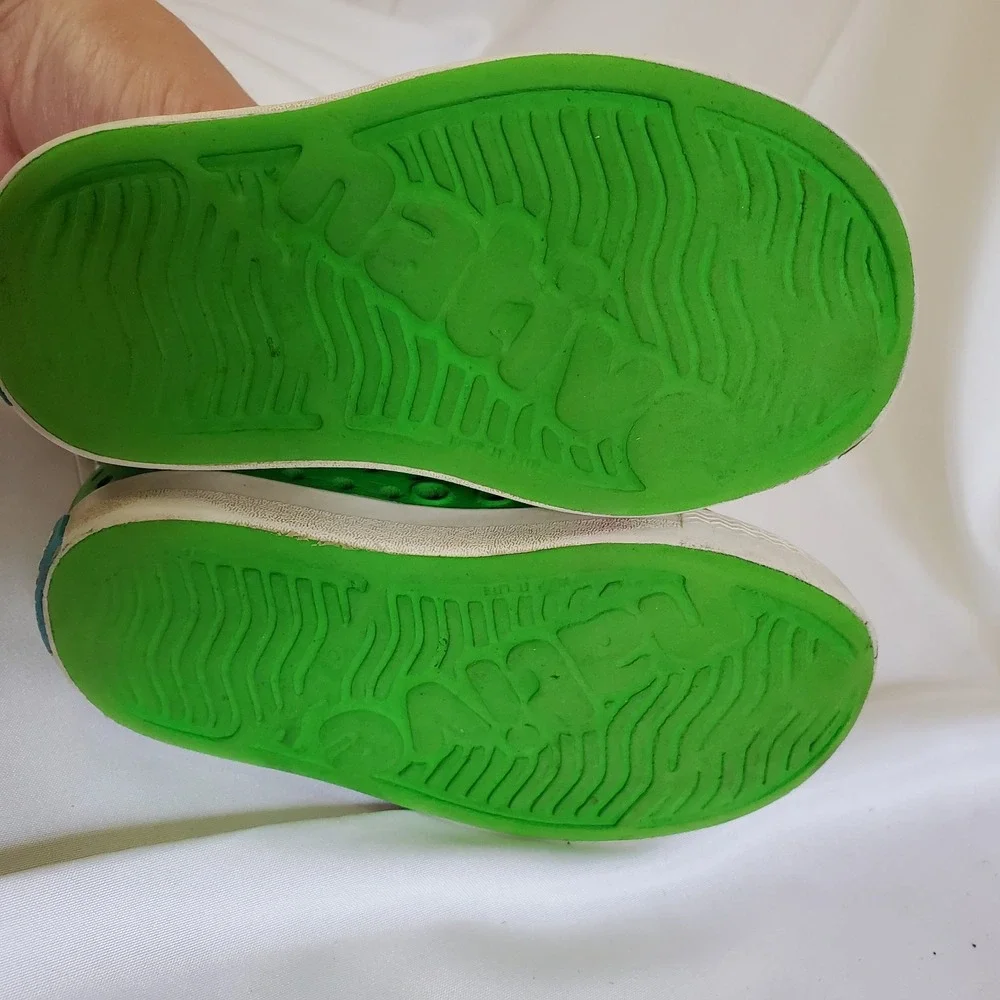 Size C6 Native Jefferson Grasshopper Green/Shell‎ White